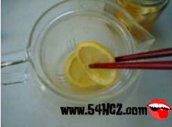 柠檬蜂蜜水的做法5