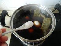 荷香茶叶蛋的做法步骤8