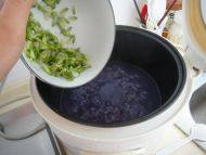 紫薯糯米槐花粥的做法步骤5
