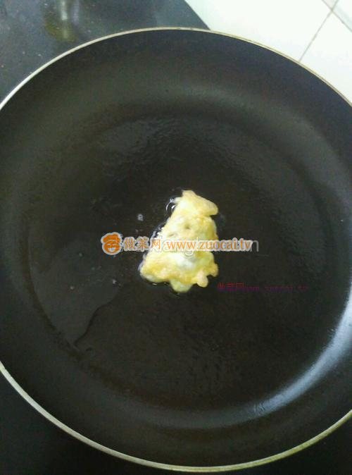 金菇蛋饺的做法