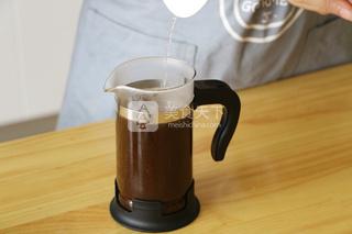 咖啡椰奶棒冰的做法步骤：3