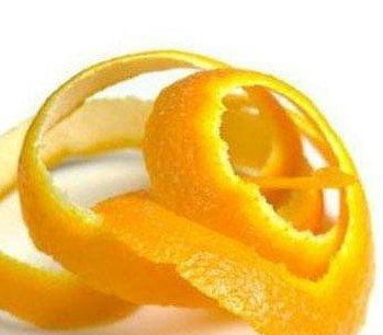 橘子皮泡水有哪些好处 橘子皮泡水喝的功效