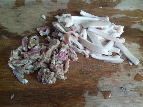 山药香菇炖驴肉（简单版）的做法
