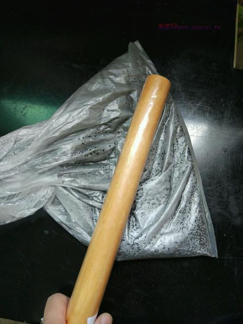 芝麻糖刺猬包的做法
