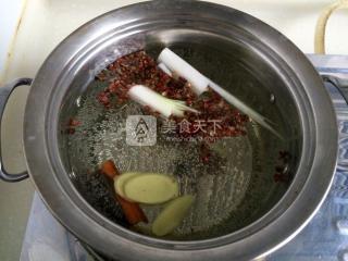 泡椒笋干回锅肉的做法步骤：7