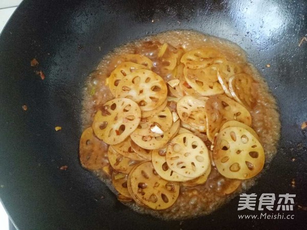 干锅藕片的做法