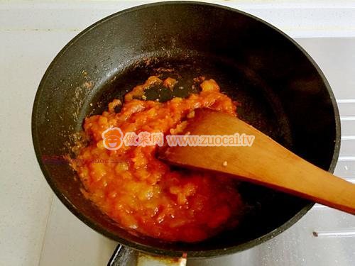 西红柿煎蛋面的做法