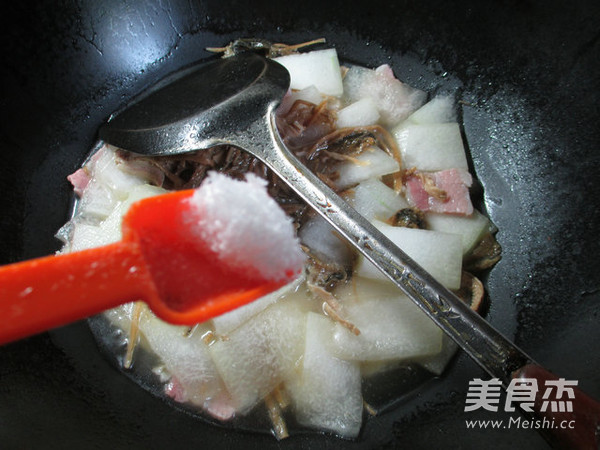 笋干菜咸肉煮冬瓜的做法