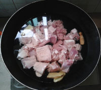海鲜酱烧羊肉的做法步骤2