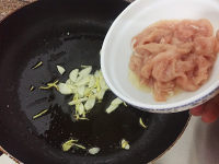 榨菜肉丝汤面的做法步骤8