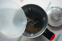 祛湿薏米豆浆的做法步骤3
