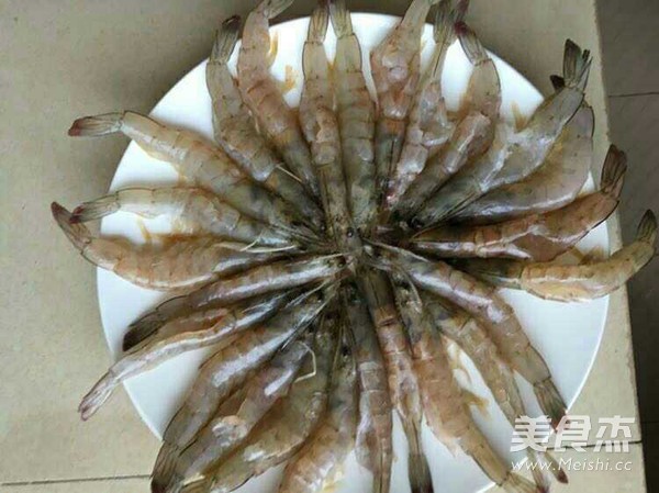 蒜蓉开边虾的做法