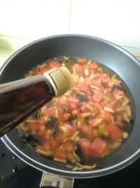 西红柿打卤面的做法  西红柿打卤面怎么做好吃