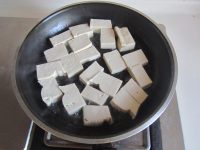 豆腐鸭脯肉的做法步骤3