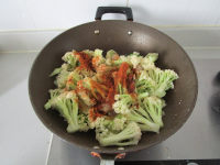 咸肉花菜干锅的做法步骤9