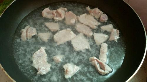 蚝油青瓜肉片的做法