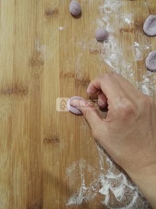#ACA烘焙明星大赛#紫薯猫耳朵的做法步骤：11