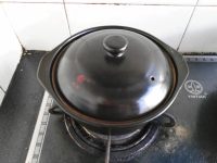 酸菜肥肠砂锅的做法步骤8