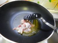 西红柿芦笋肉片汤的做法步骤4
