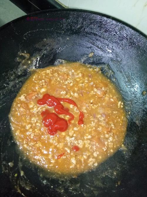 番茄肉酱意面的做法