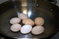 肉汁卤蛋的做法步骤2