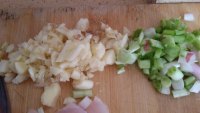 木耳菜花炒鱼片的做法步骤1