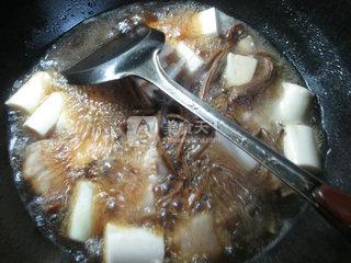茶树菇茭白烧五花肉的做法步骤：10