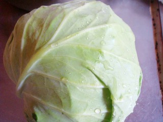 【湘菜】--干锅手撕包菜的做法步骤:1