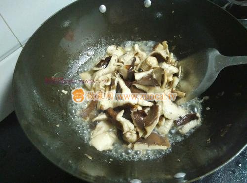 清炒香菇的做法
