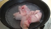 花生白果猪肚汤的做法步骤2