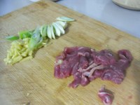 煸炒菜豆的做法步骤3