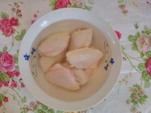 干锅香辣鸡翅的做法