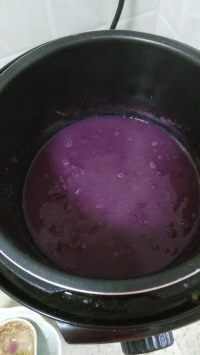 紫薯百合银耳粥的做法步骤7