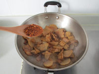 干锅白萝卜五花肉的做法步骤11