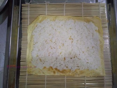 蛋皮樱花寿司卷的做法