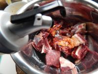 杏鲍菇烧牛肉的做法步骤6