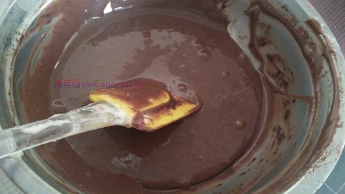 花样巧克力蛋糕卷的做法