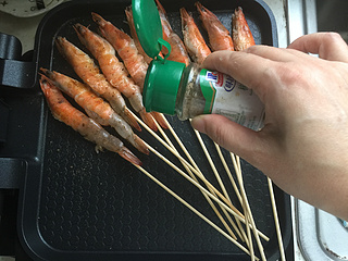 串烤大虾的做法步骤：9