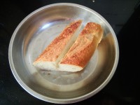 培根洋葱法棍三明治的做法步骤4