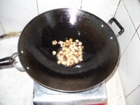 熏干毛豆烩咸鱼的做法步骤4