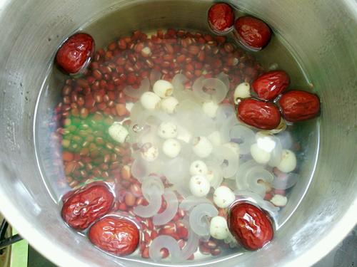 红豆糖水的做法