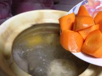 莲藕玉米排骨汤的做法步骤14