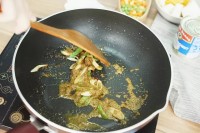 时蔬青咖喱的做法步骤2
