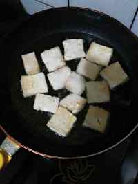 回锅豆腐的做法步骤3