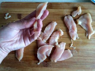 菠菜香菇鸡汤米粉的做法步骤：9
