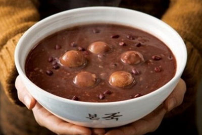 韩国红豆粥的做法，适合冬季的养生红豆粥