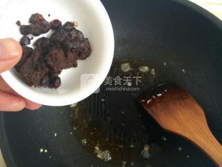 香菇土豆什锦蛋炒饭的做法步骤：8