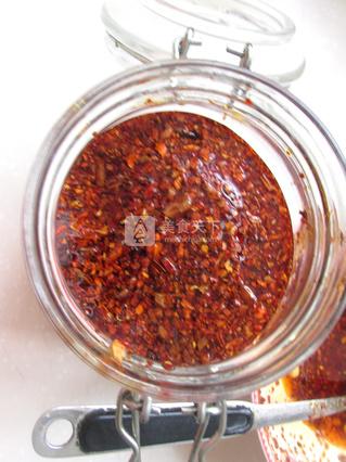 自制红亮辣椒油的做法步骤：8