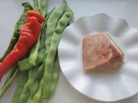 扁豆炒肉的做法步骤1