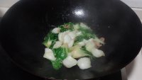 鸡汁油渣青菜的做法步骤6